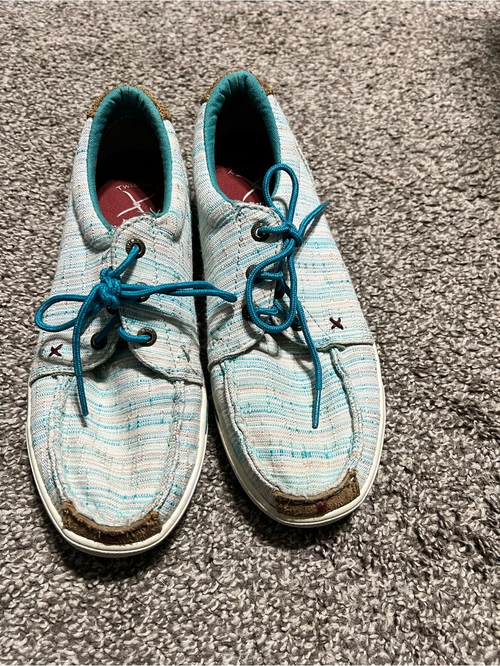 Twisted X Light Blue Canvas Lace-Up Sneakers with Teal Accents